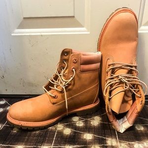 Timberland boots women’s size 7.5